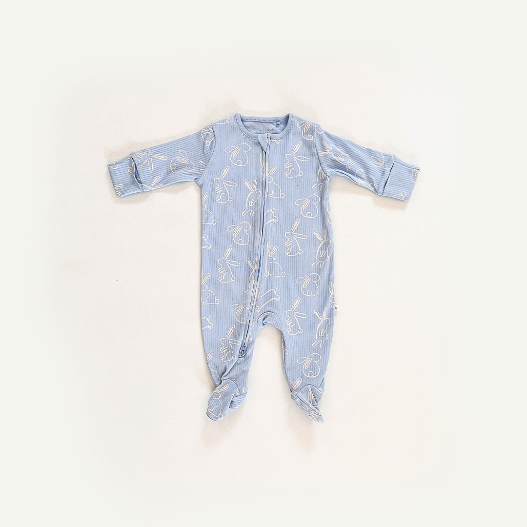 BLUE BUNNY RIBBED SLEEPSUIT