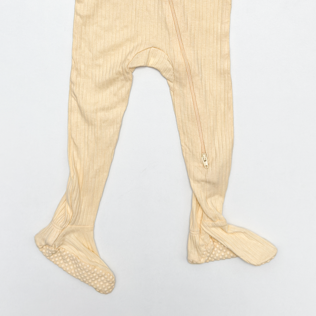 BUTTER YELLOW RIBBED ZIPPER SLEEPSUIT