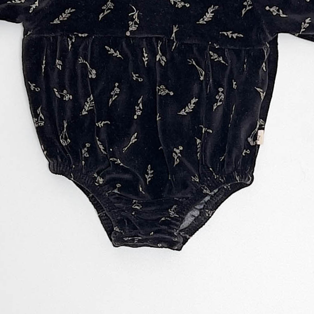 BLACK VELVET PRINTED ONESIE