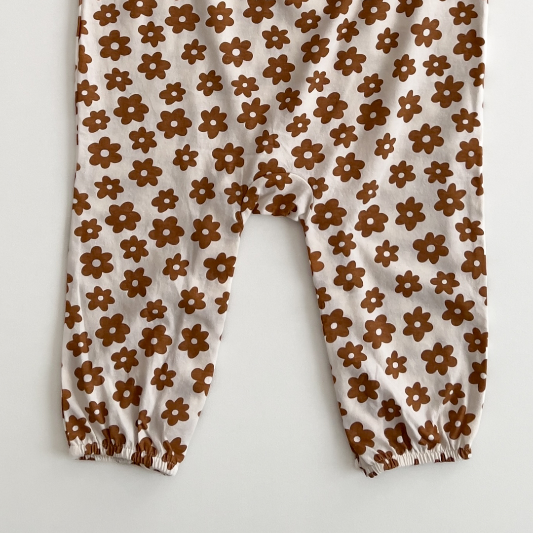 BROWN FLORAL PATTERNED ROMPER