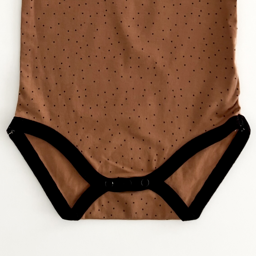 BROWN AND BLACKN DOTTED ONESIE