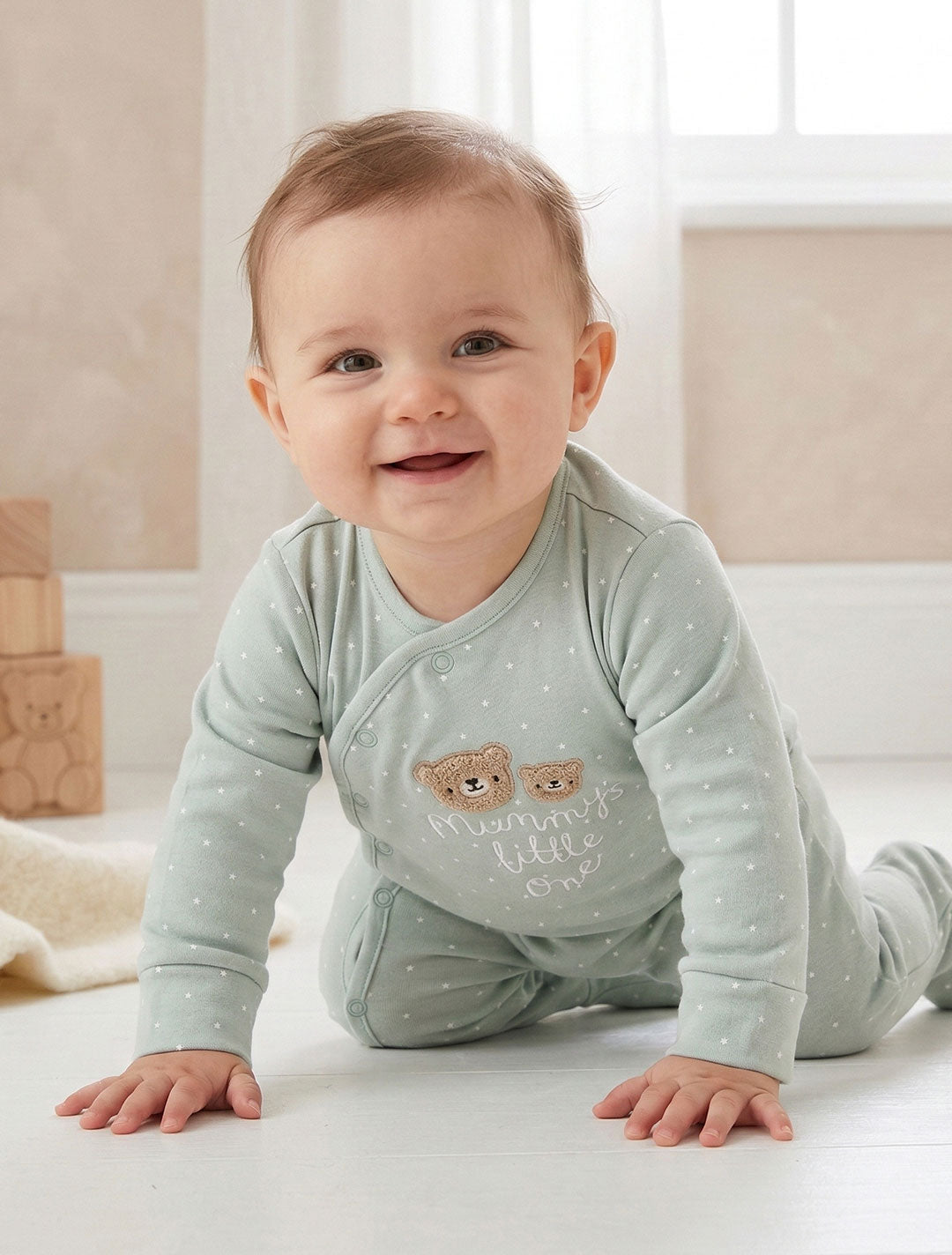 BEAR SAGE STAR PRINTED SLEEPSUIT