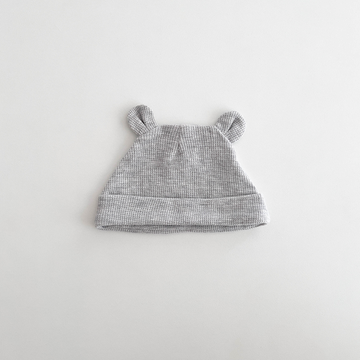 GREY RIBBED KNITTE CAP