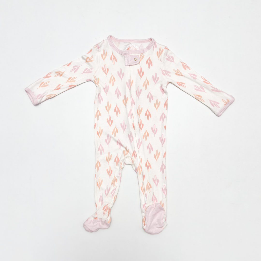 WHITE AND PINK PATTERNED VISCOUS SLEEPSUIT