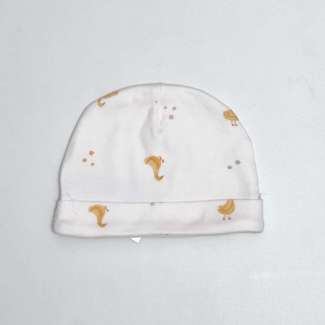 WHITE PRINTED CAP