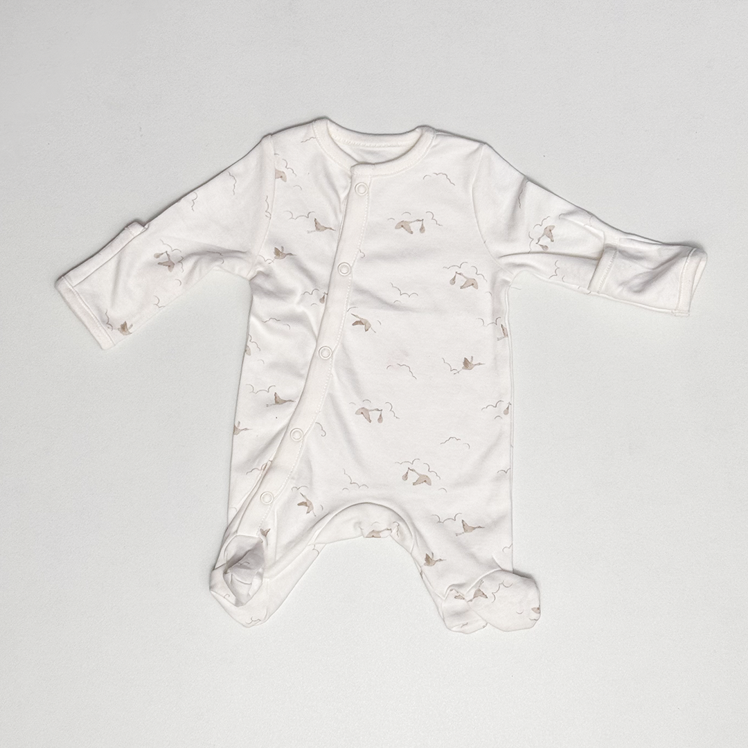 WHITE PRINTED SLEEPSUIT