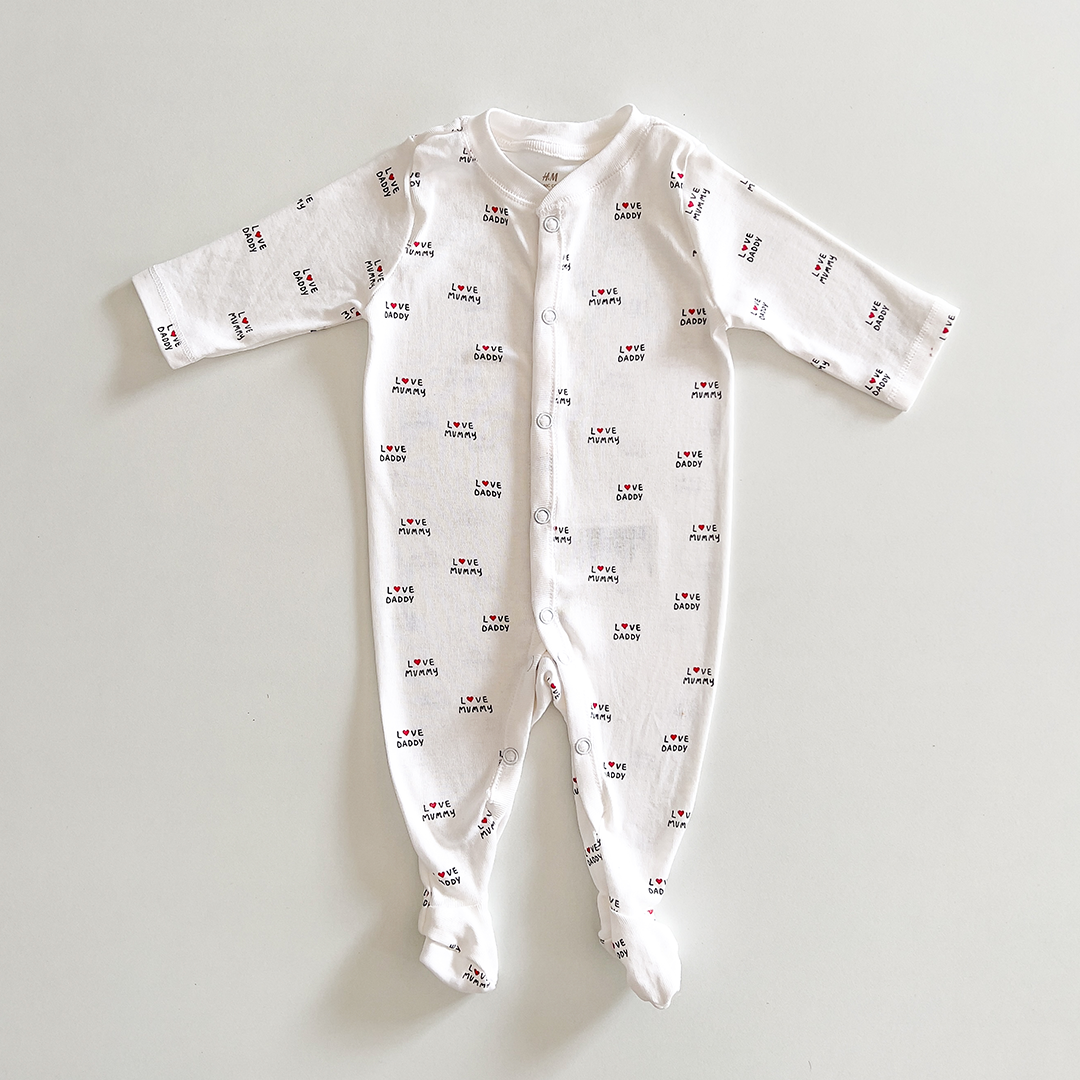 White love patterned sleepsuit