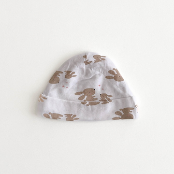 WHITE BUNNY PRINT CAP