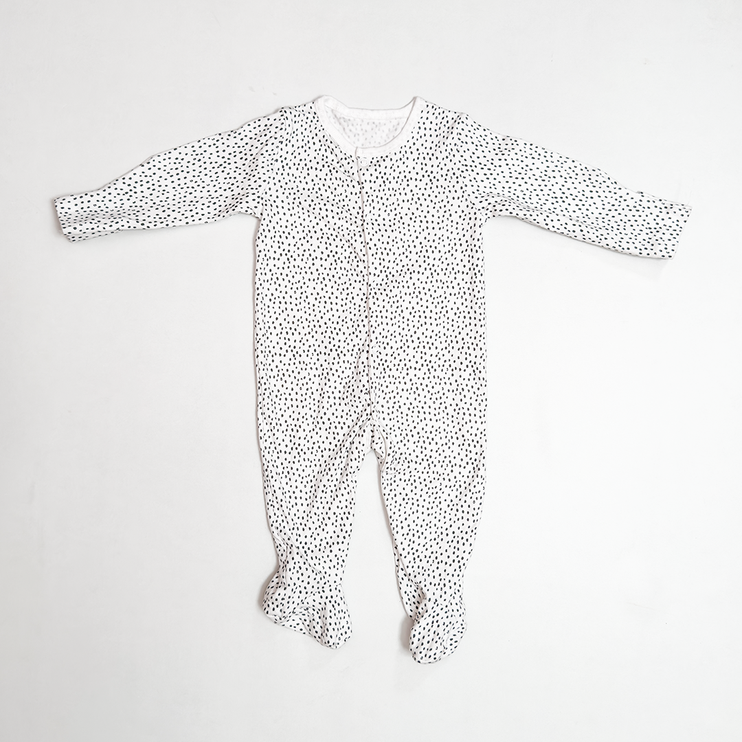 BLACK PRINTED BUTTON SLEEPSUIT