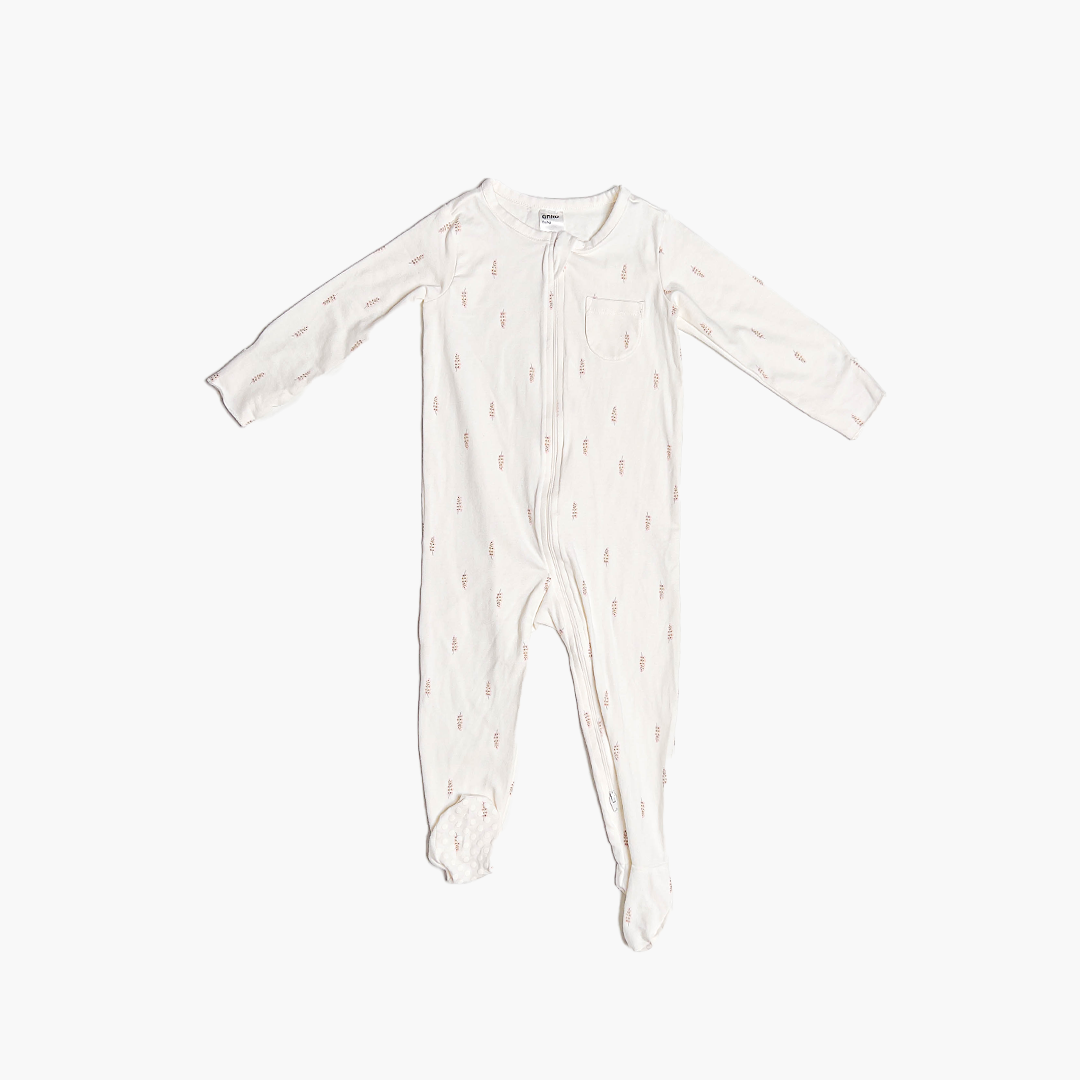 OFF WHITE FLORAL SLEEPSUIT