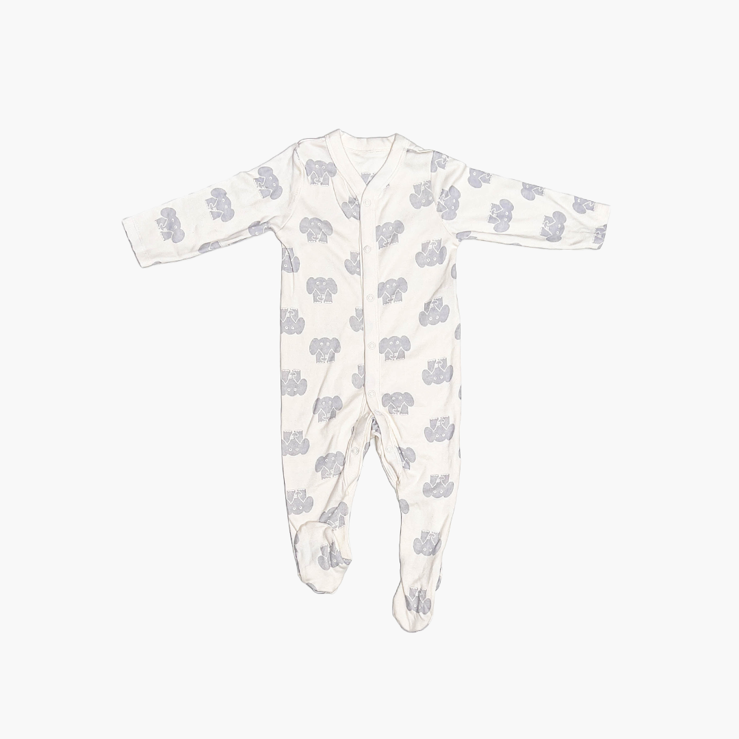 ELEPHANT PATTERNED SLEEPSUIT