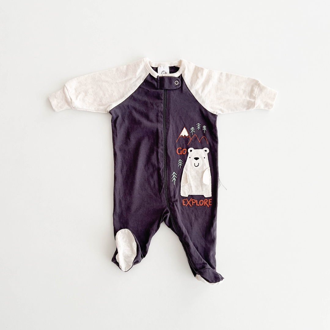 GREY BLACK SLEEPSUIT