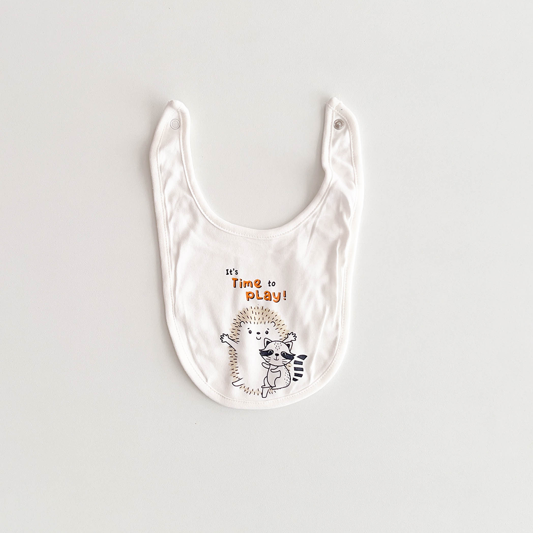 WHITE PRINTED ROUND BIB
