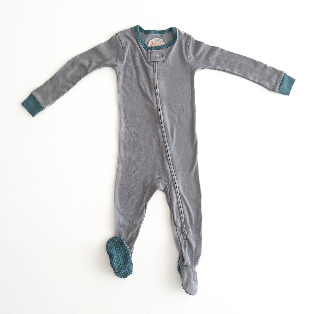 GREY SLIM FIT SLEEPSUIT