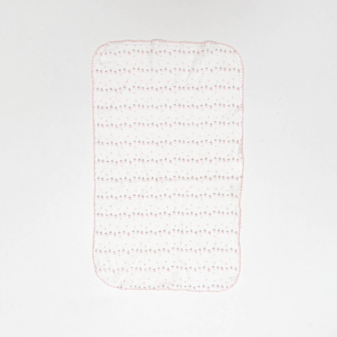 PINK FLORAL VELVET SCALLOP HAND TOWEL
