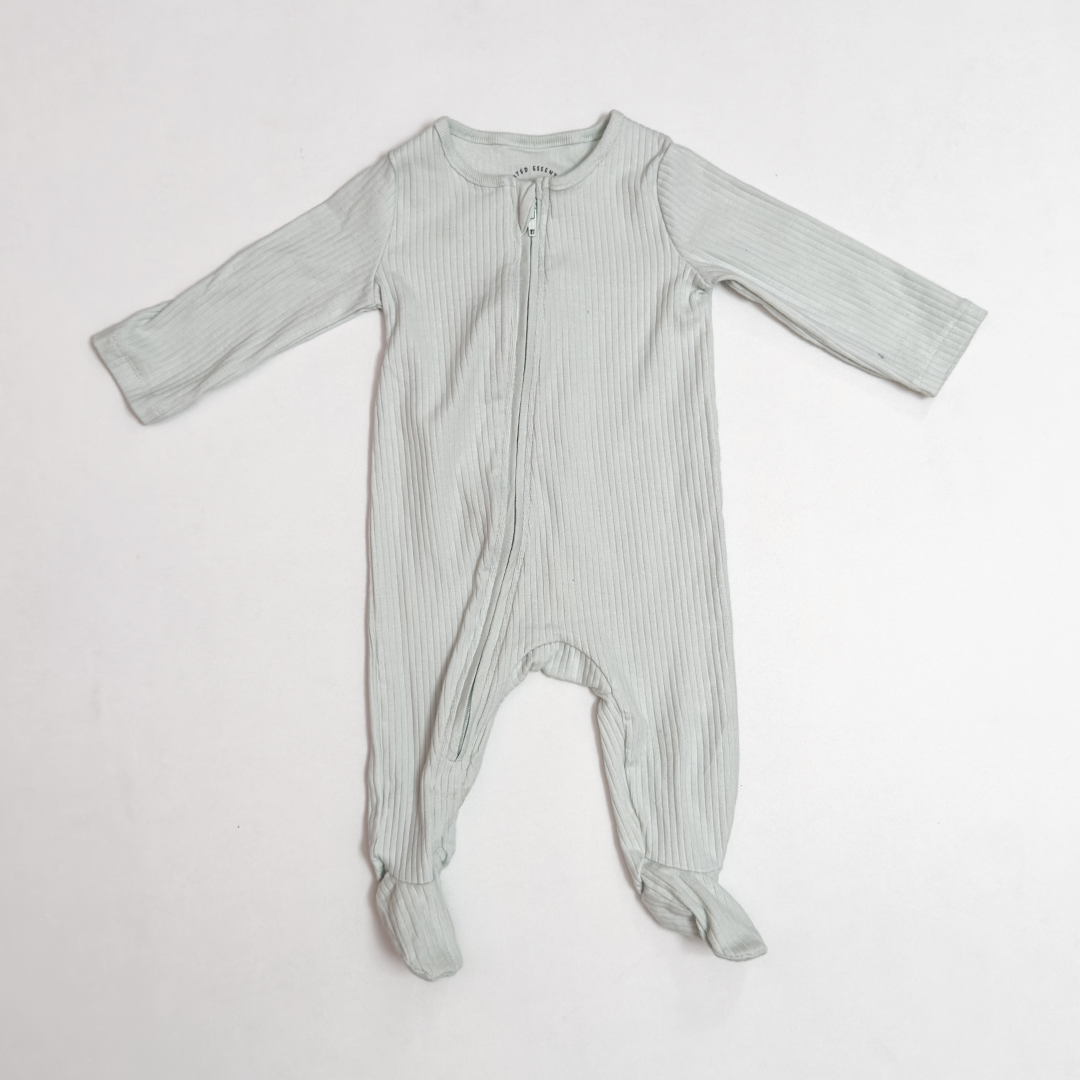 SAGE RIBBED ZIPPER SLEEPSUIT