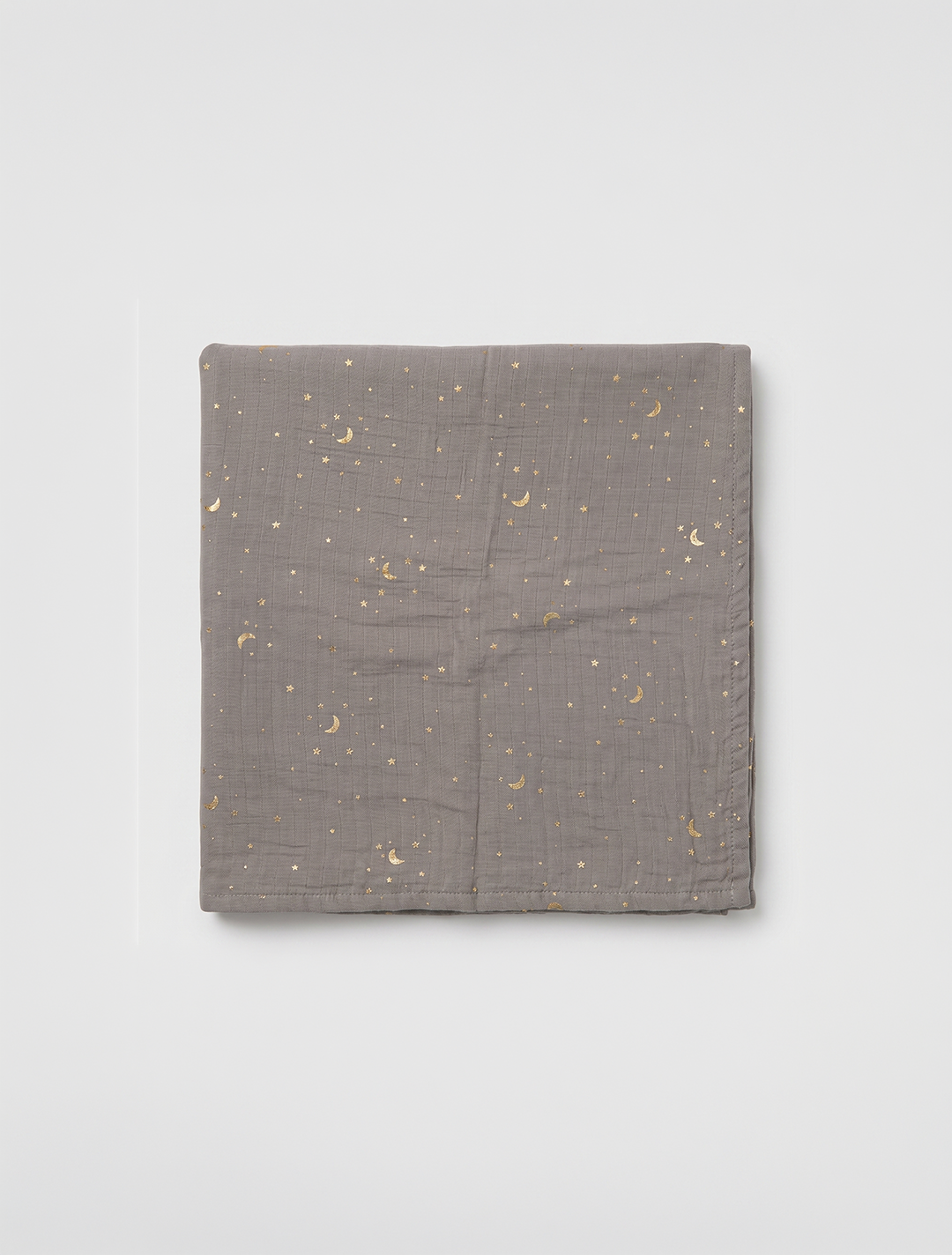 Star printed organic cotton muslin swaddle