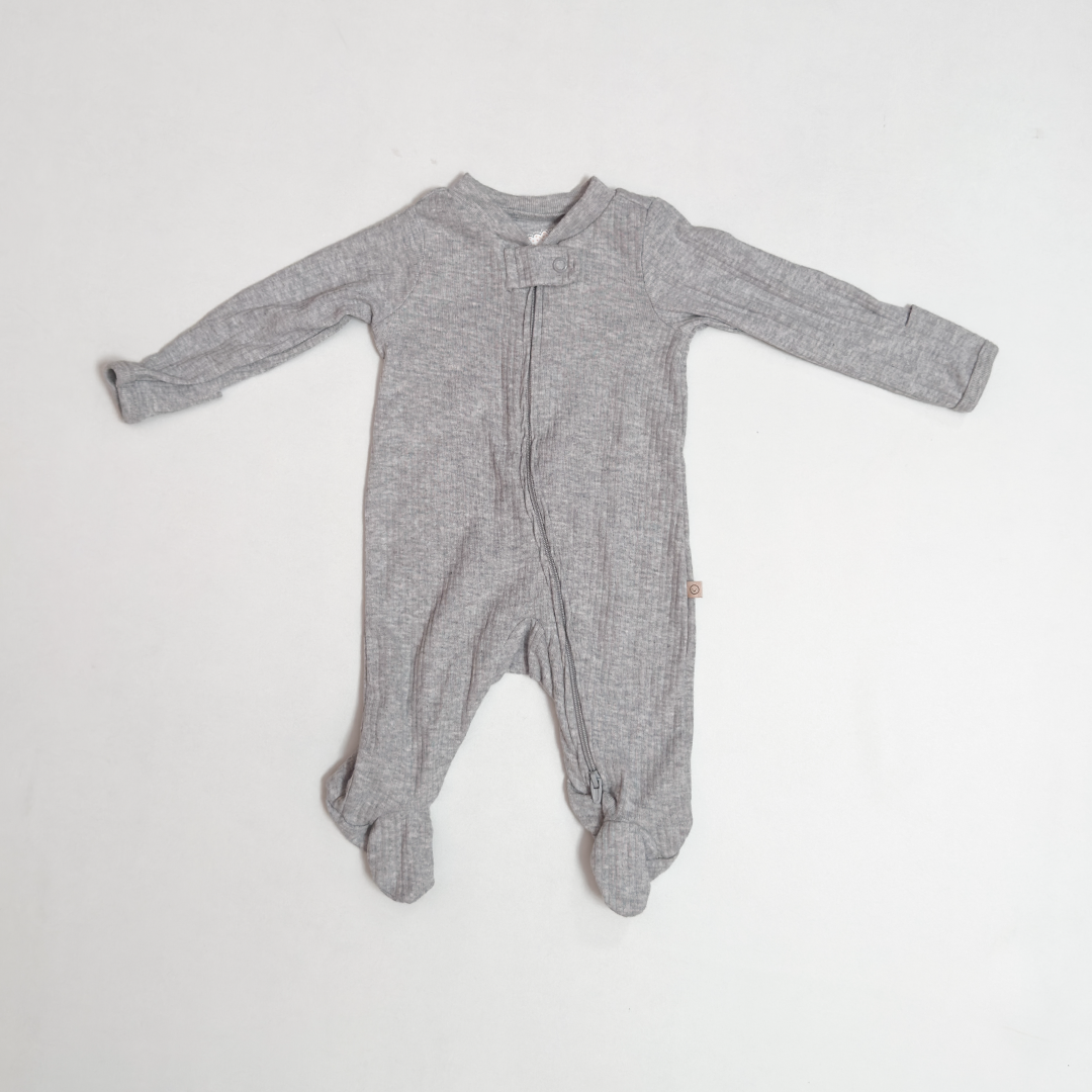 GREY RIBBED ZIPPER SLEEPSUIT