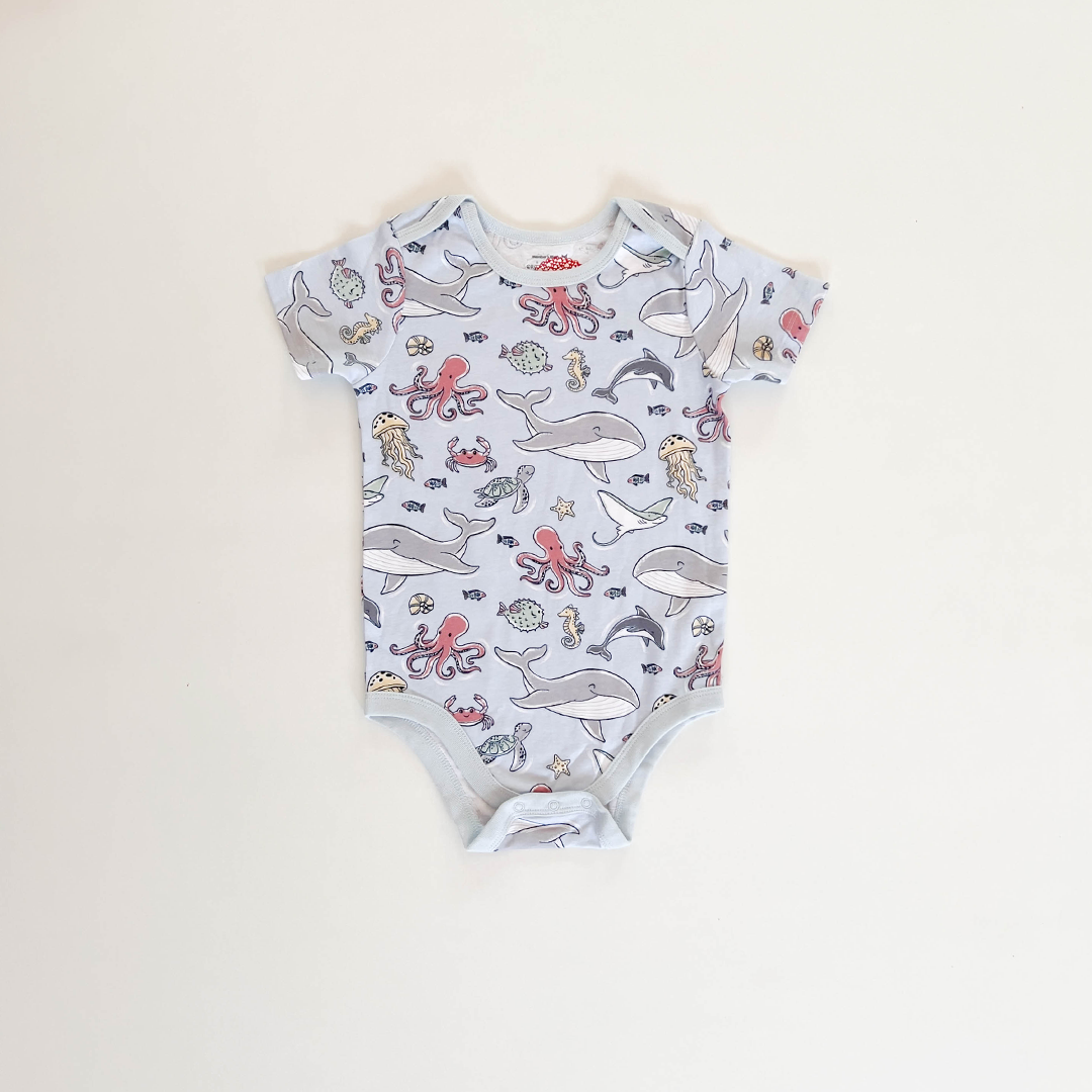 OCEAN PATTERNED ONESIE