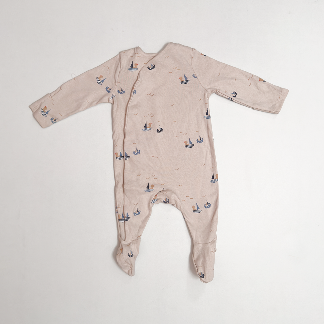 BEIGE PRINTED SLEEPSUIT