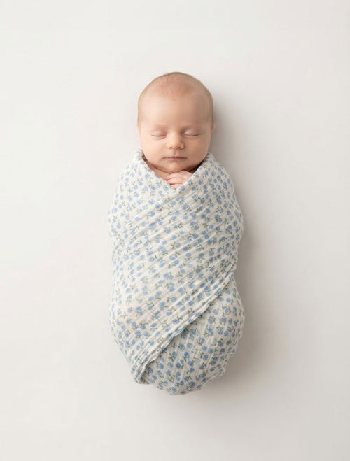 Blue Blossom – Muslin Swaddle