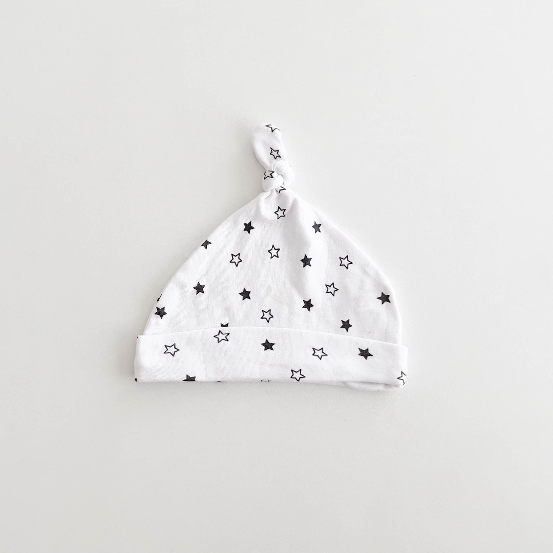BLACK STAR PRINTED CAP