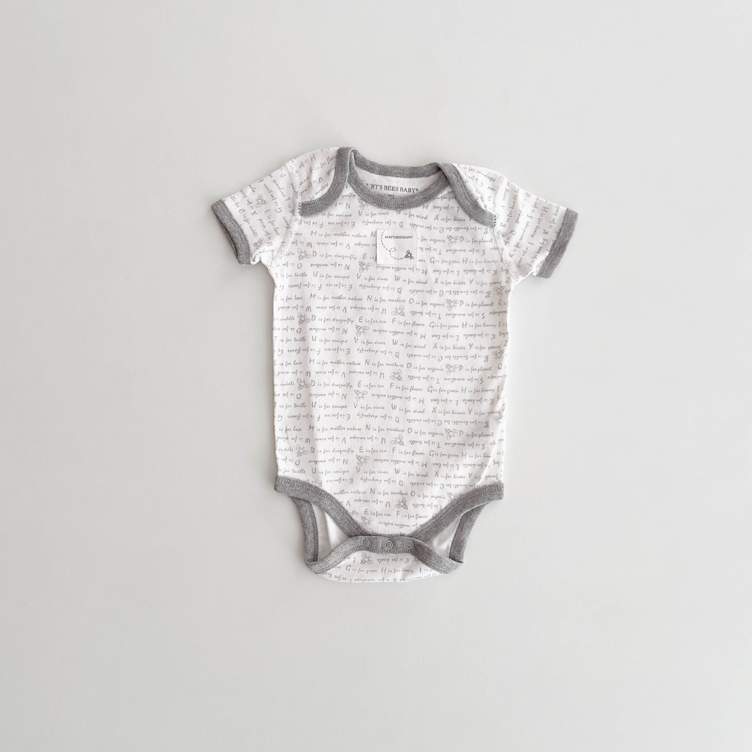 WHITE PATTERNED ONESIE