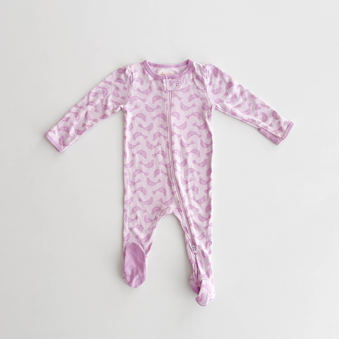 LAVENDER PATTERNED SLEEPSUIT