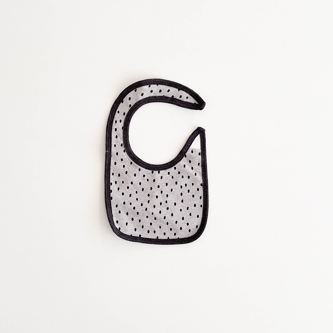 GREY DOTTED ROUND BIB