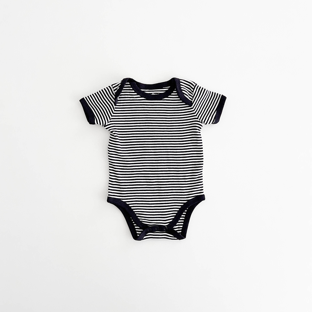 BLACK AND WHITE TRIPED ONESIE