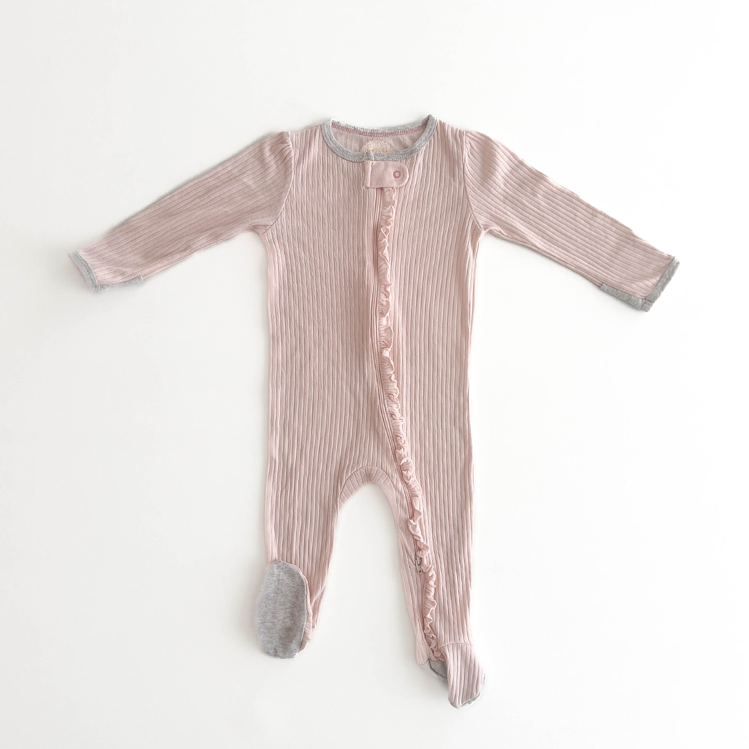 BABY PINK RIBBED SLEEPSUIT