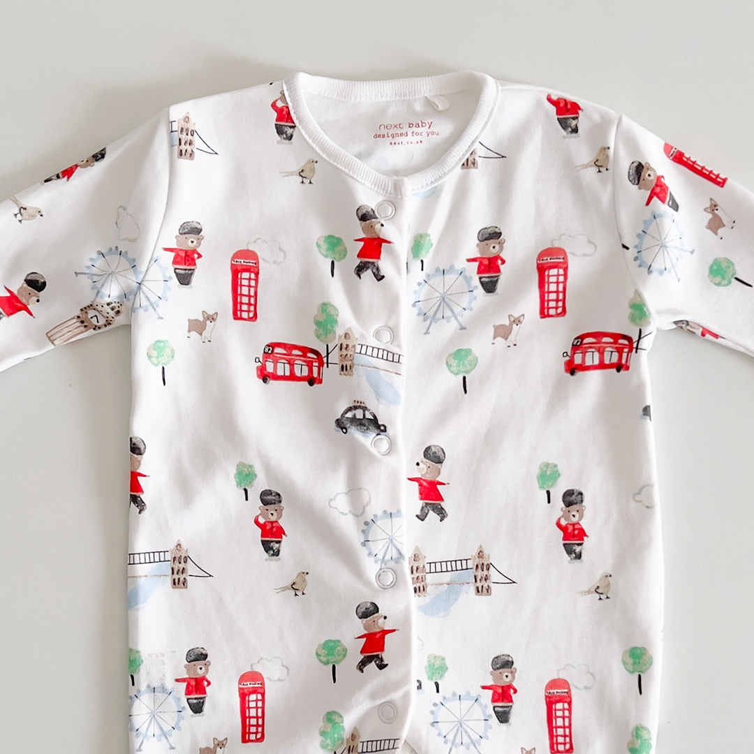 London printed sleepsuit