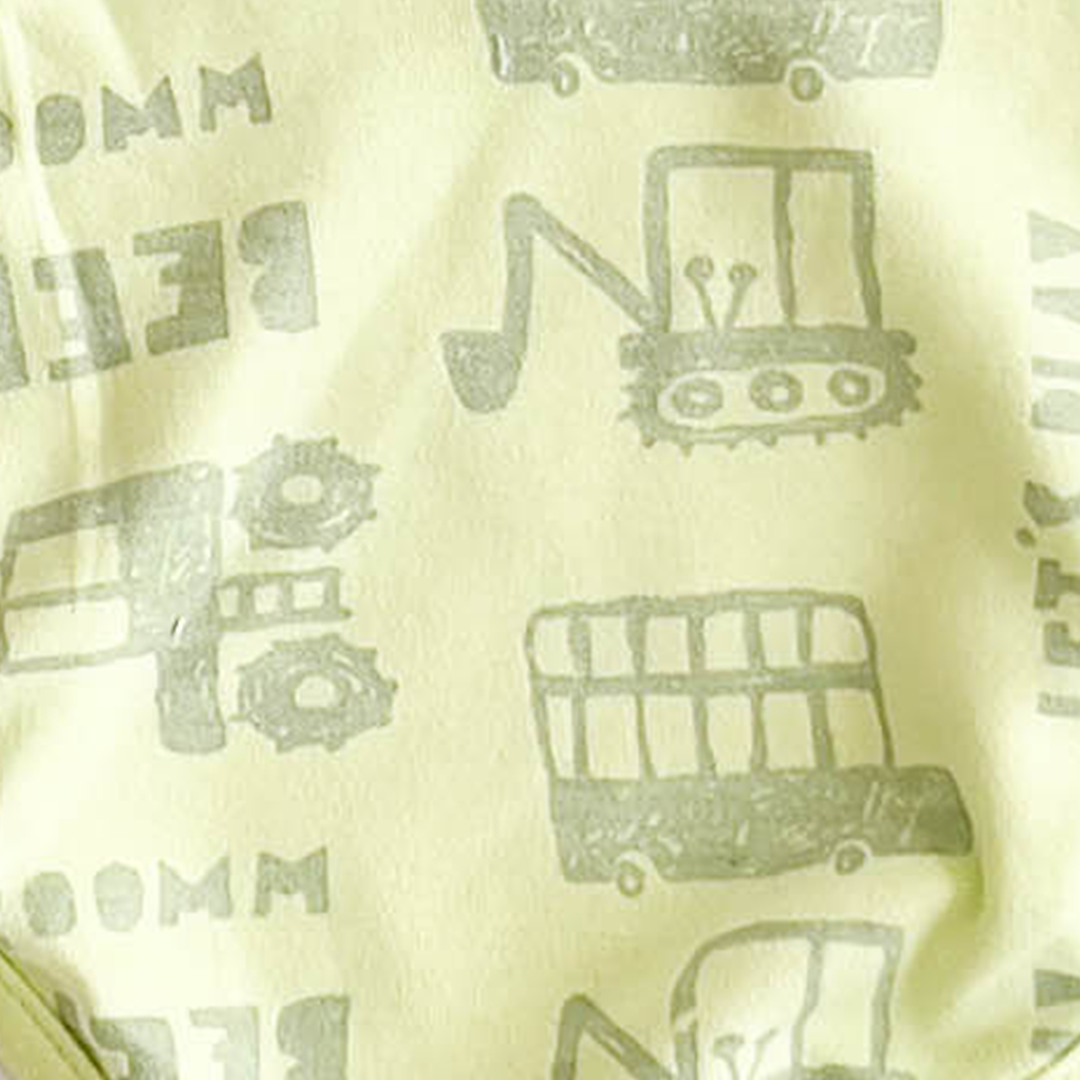 GREEN PRINTED ROUND BIBS