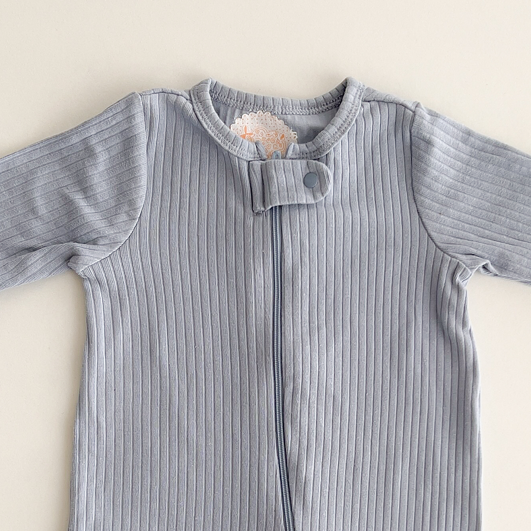 BLUE PLAIN RIBBED SLEEPSUIT