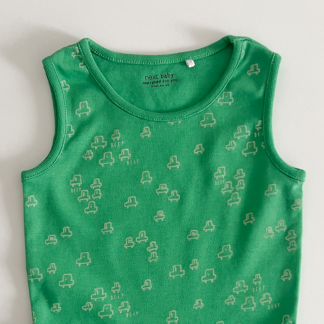 Green print sleepsuit