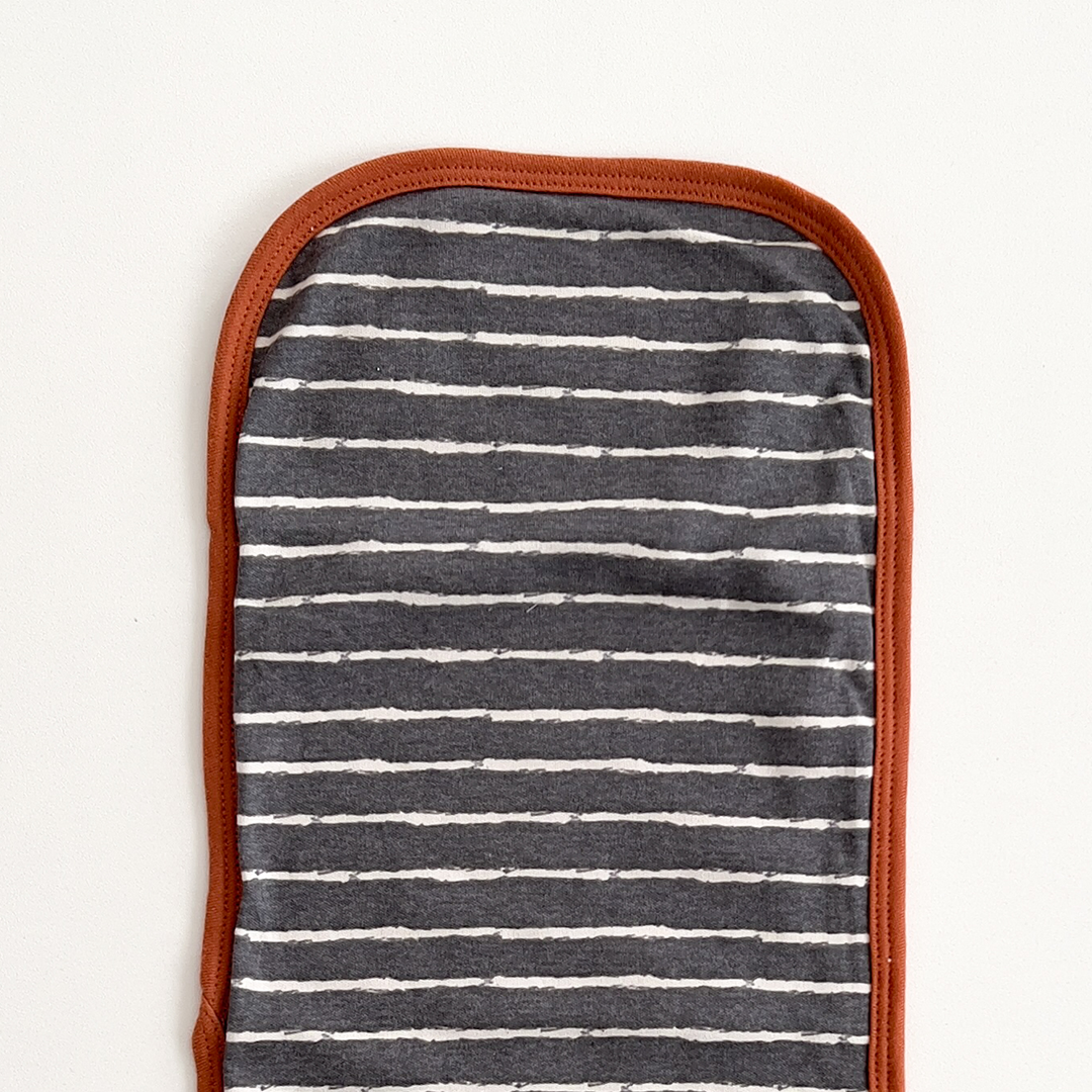 GREY AND WHITE LINED BURP CLOTH