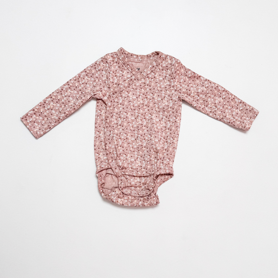 DUSKY PINK FLORAL WRAPOVER ONESIE