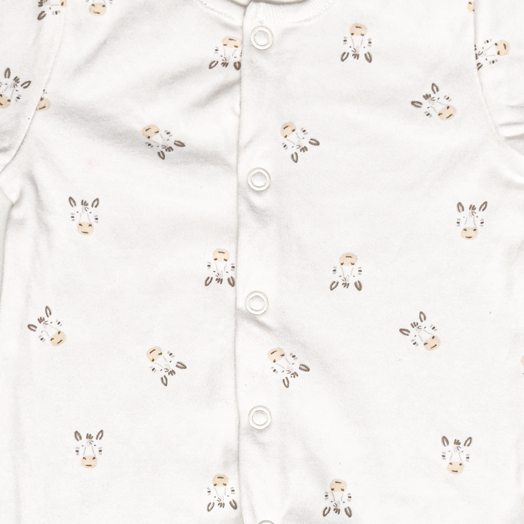 WHITE ZEBRA PATTERNED SLEEPSUIT