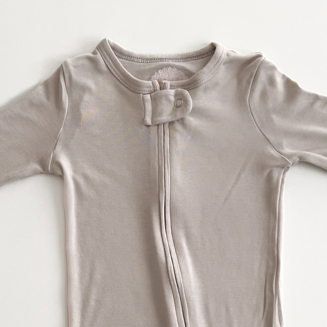 oatmeal coloured plain sleepsuits