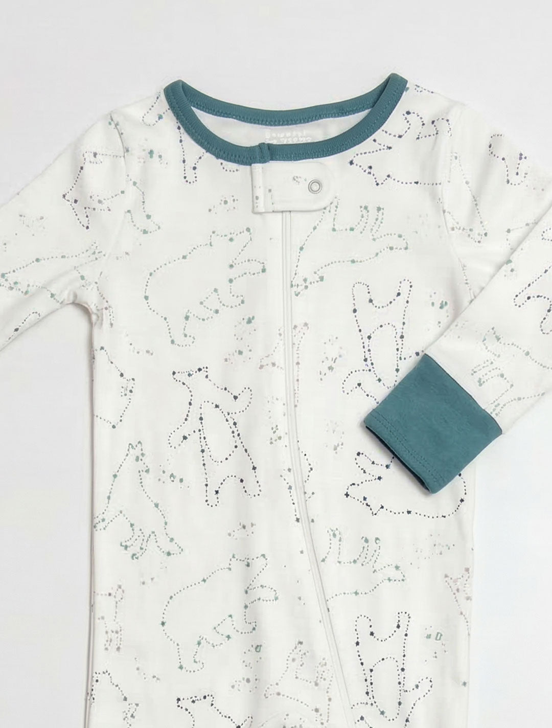 WHITE PRINTED SLEEPSUIT
