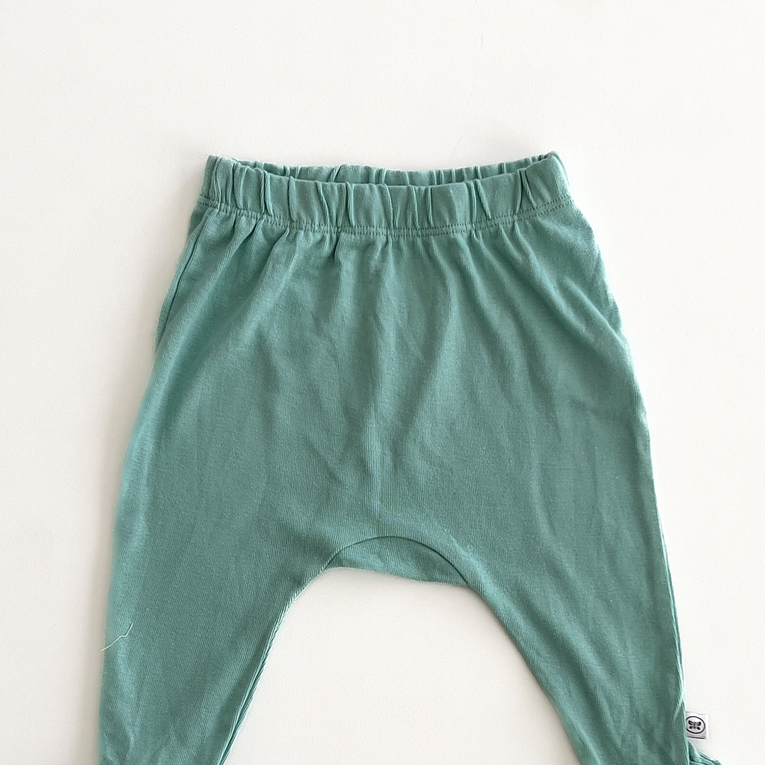 MINT GREEN PANTS WITH SOCKS