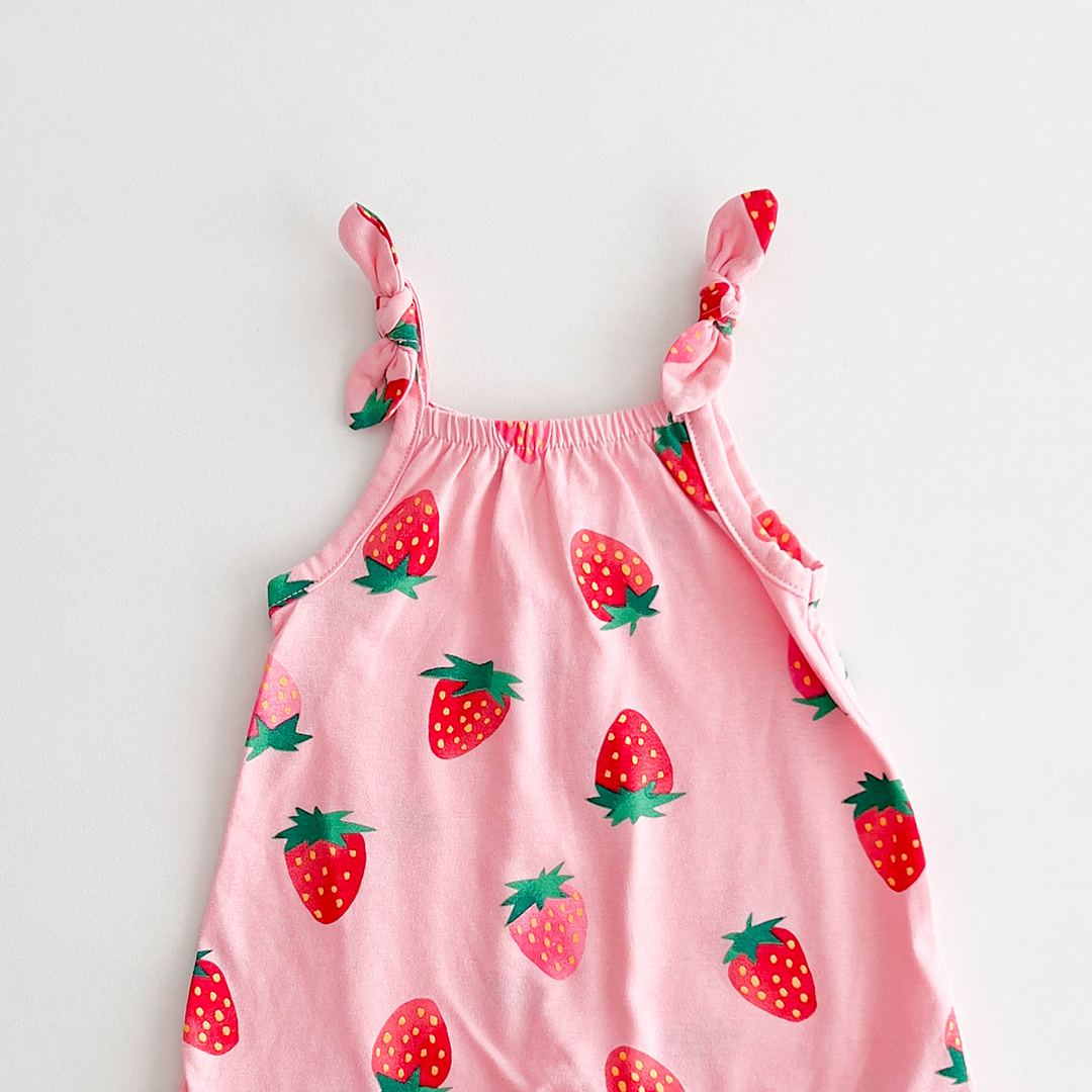 STRAWBERRY PATTERNED FANCY JUMPSUIT