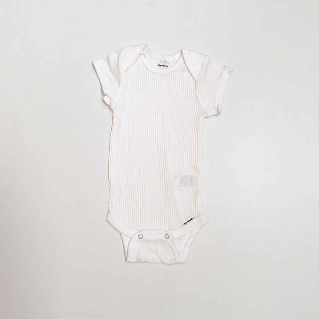 WHITE RIBBED ONESIE