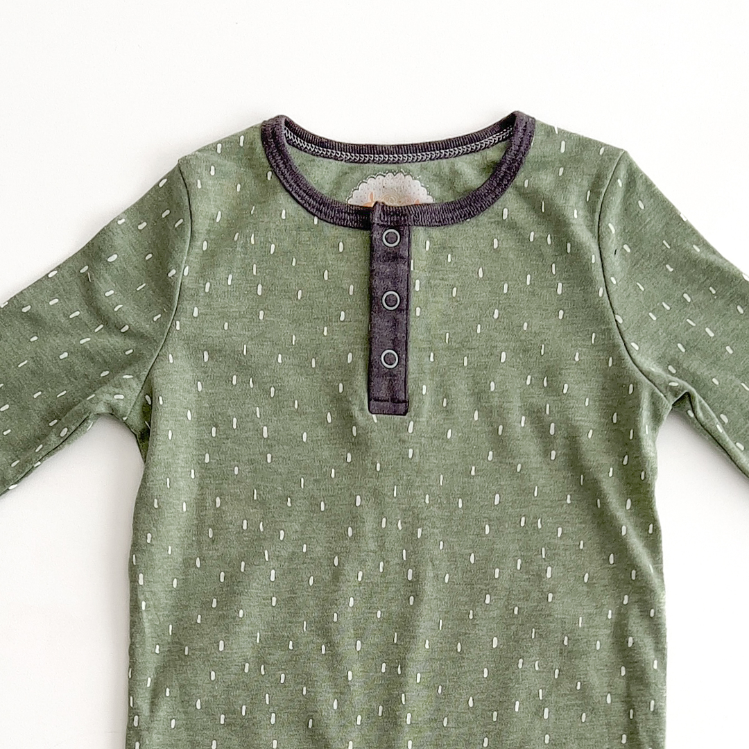 MOSS GREEN PATTERNED ROMPER