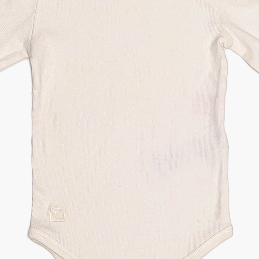 OFF WHITE RIBBED ONESIE