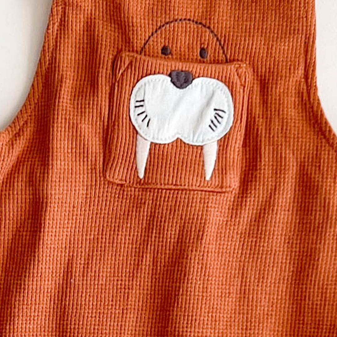 BROWN KNITTED DUNGAREE