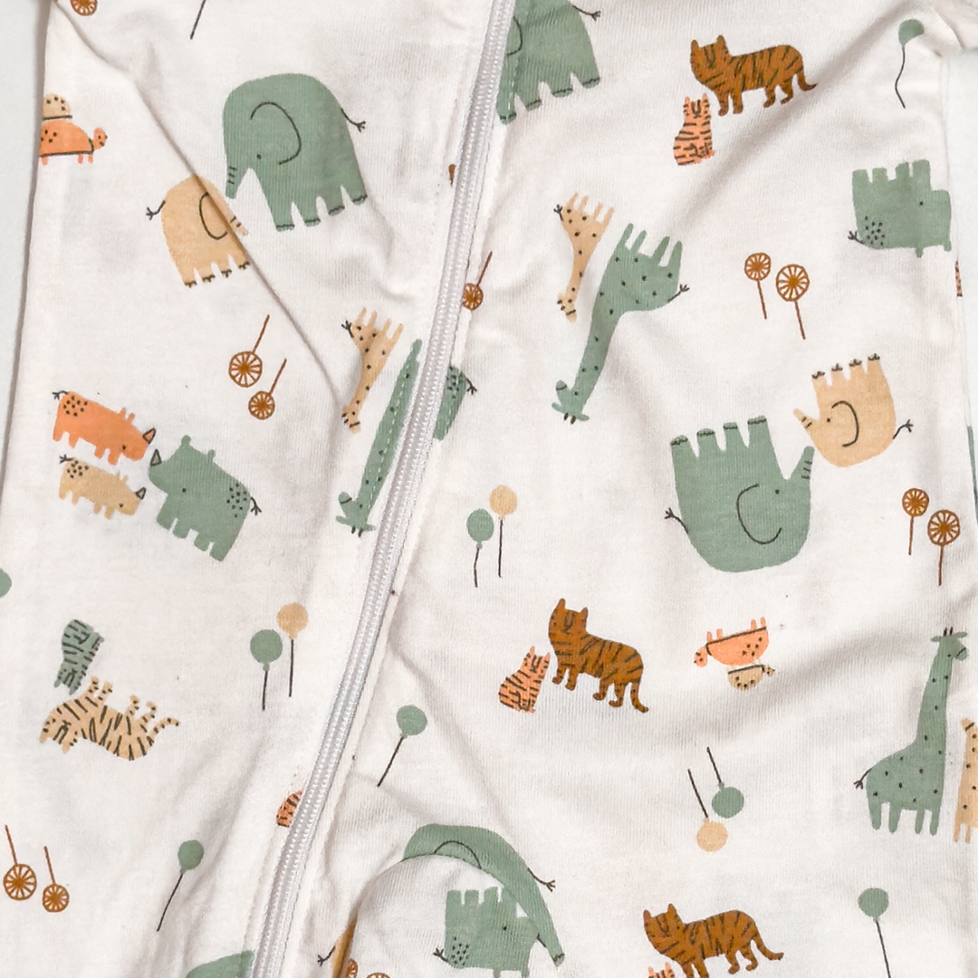 ANIMAL PRINTED ZIPPER SLEEPSUIT