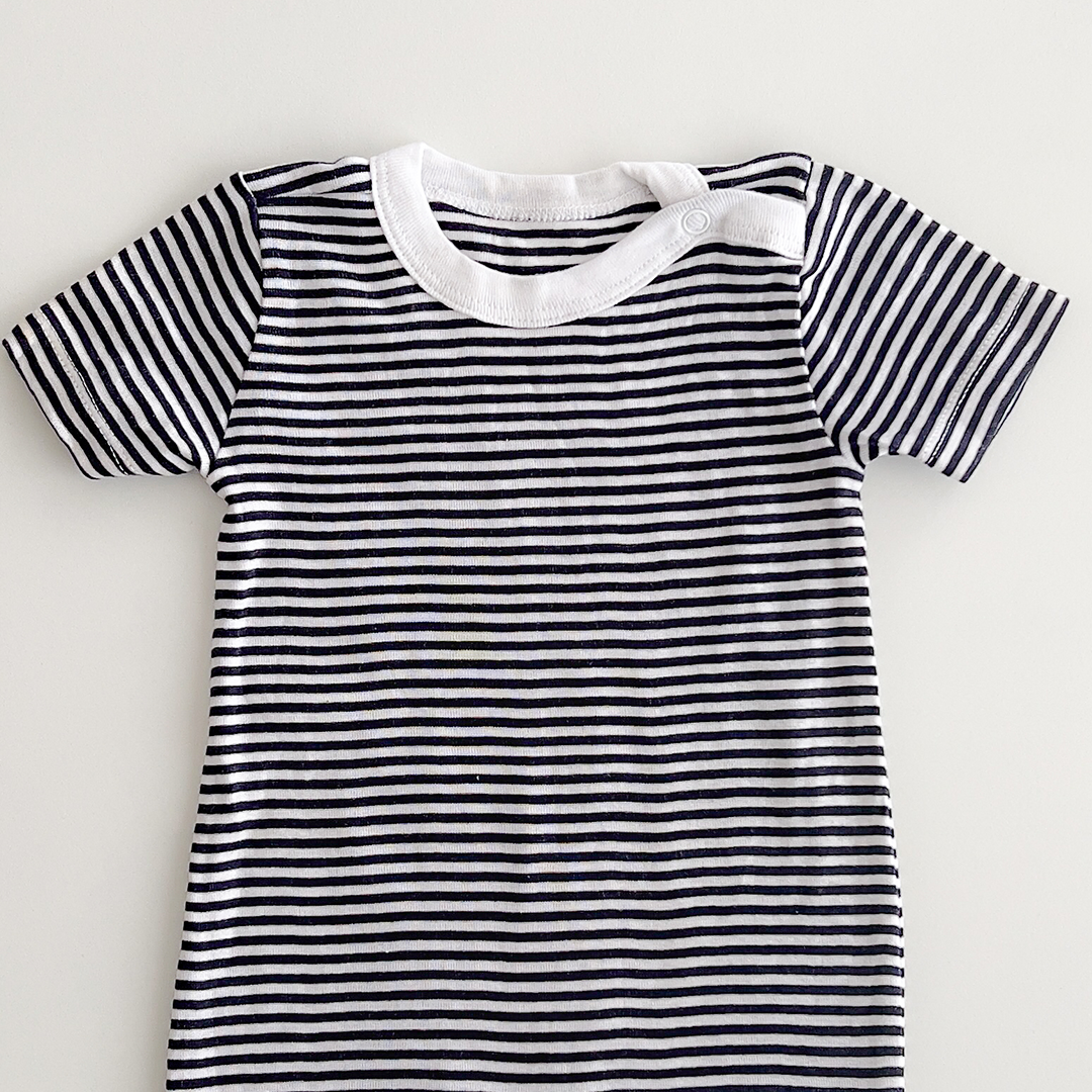 BLACK AND WHITW STRIPED JUMPSUIT