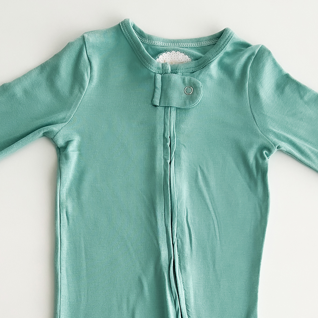 AQUA GREEN COLURED SLEEPSUIT
