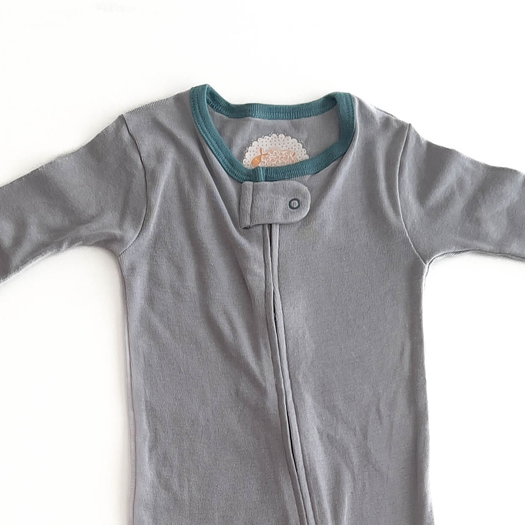 GREY SLIM FIT SLEEPSUIT